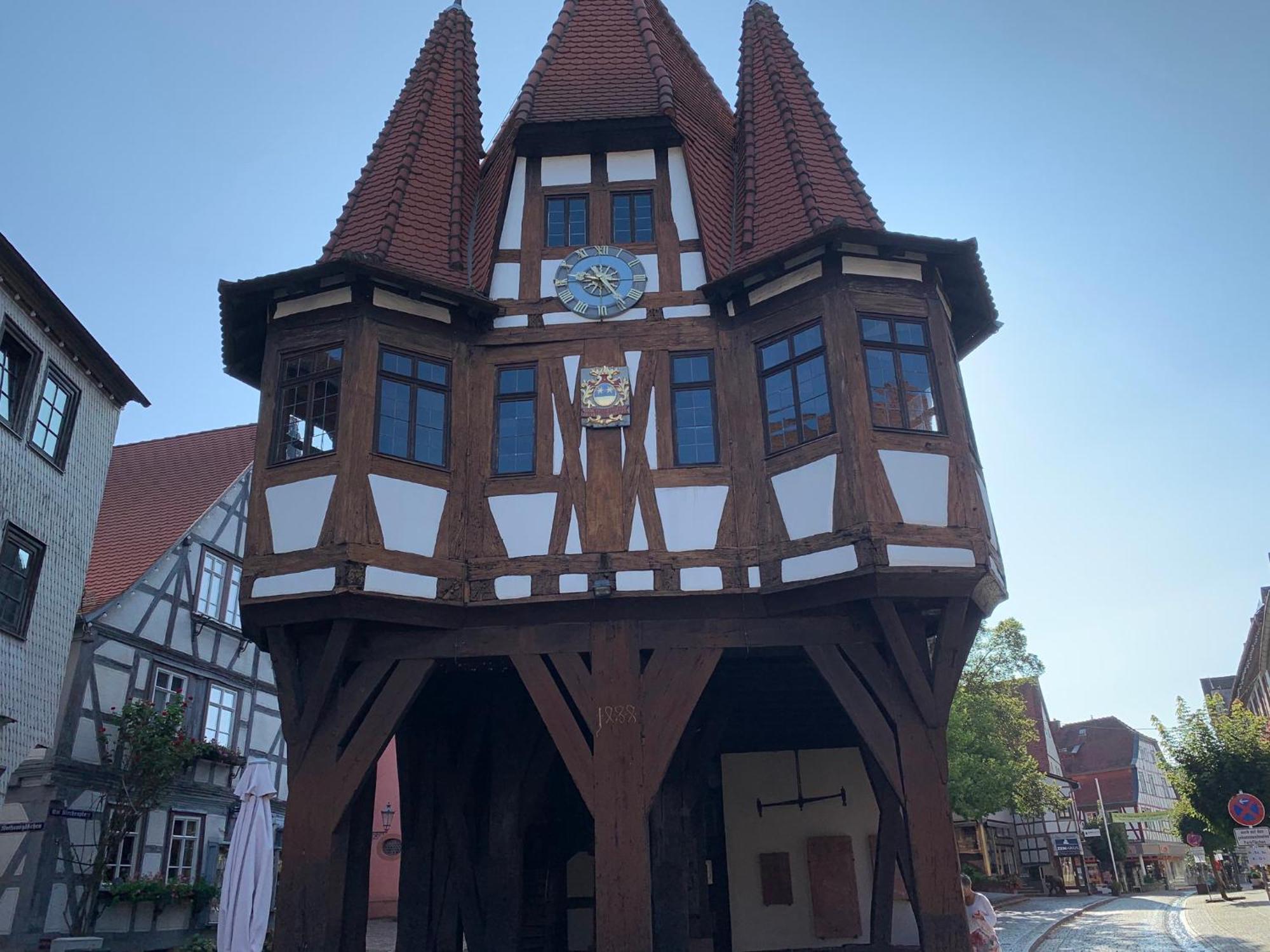 Apartment Am Historischen Rathaus Michelstadt Ngoại thất bức ảnh